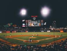 西亚卡姆赛事官方发布精彩发挥新规，RNG争议不断！